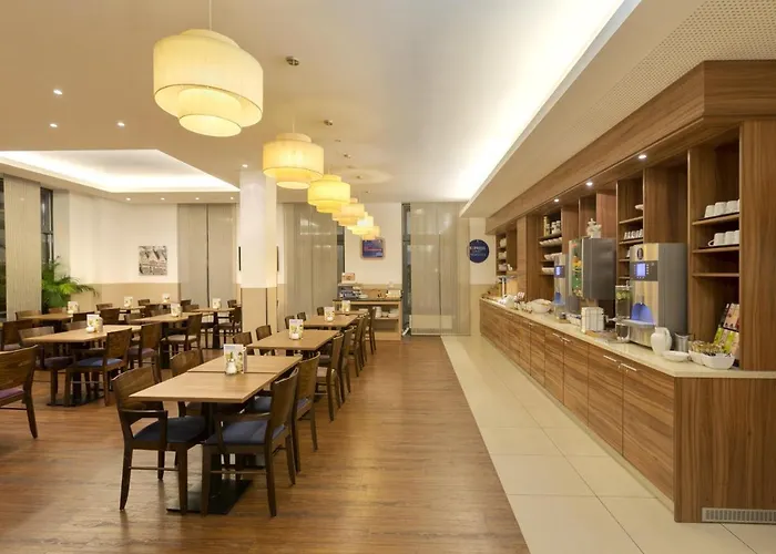 Holiday Inn Express Frankfurt City Hauptbahnhof